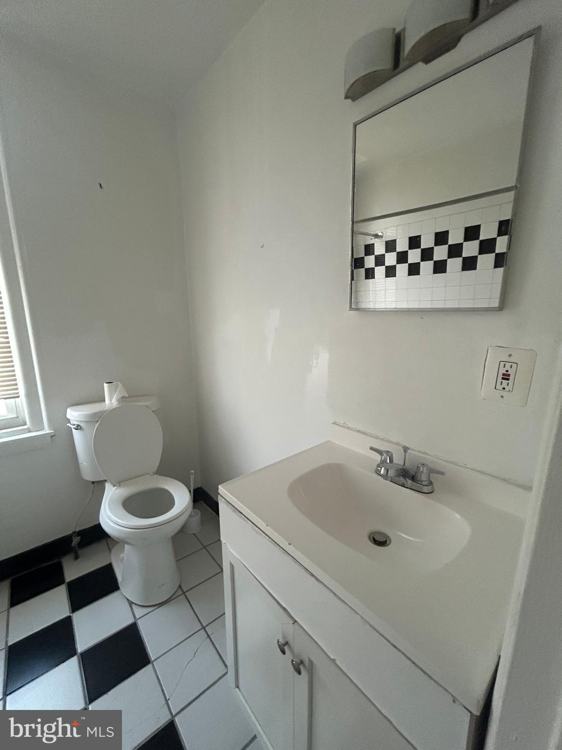 NICETOWN-TIOGA - Residential Lease