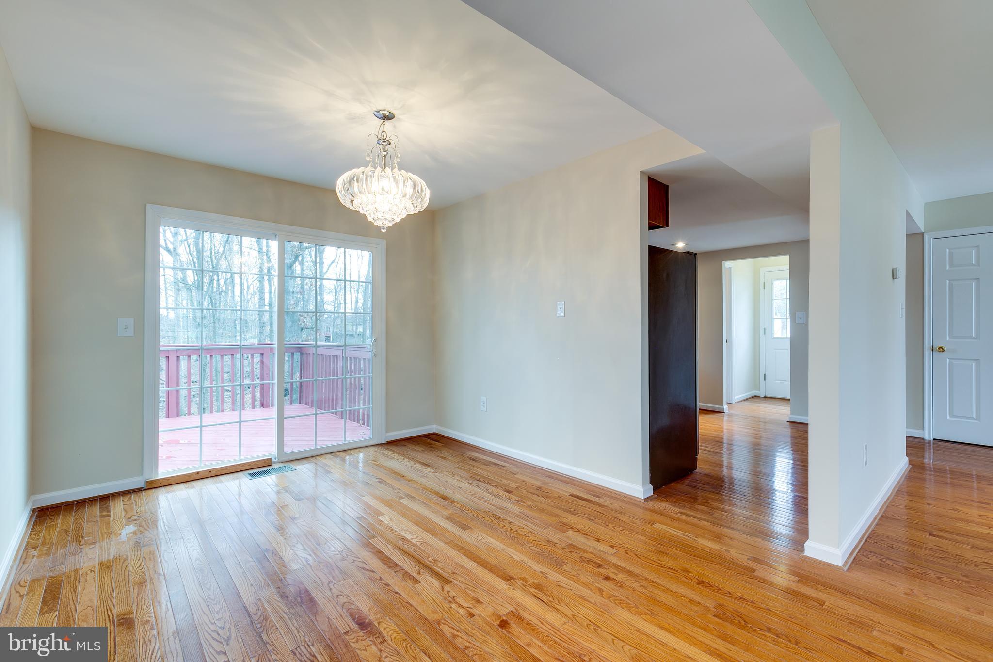 LAKE RIDGE - Residential