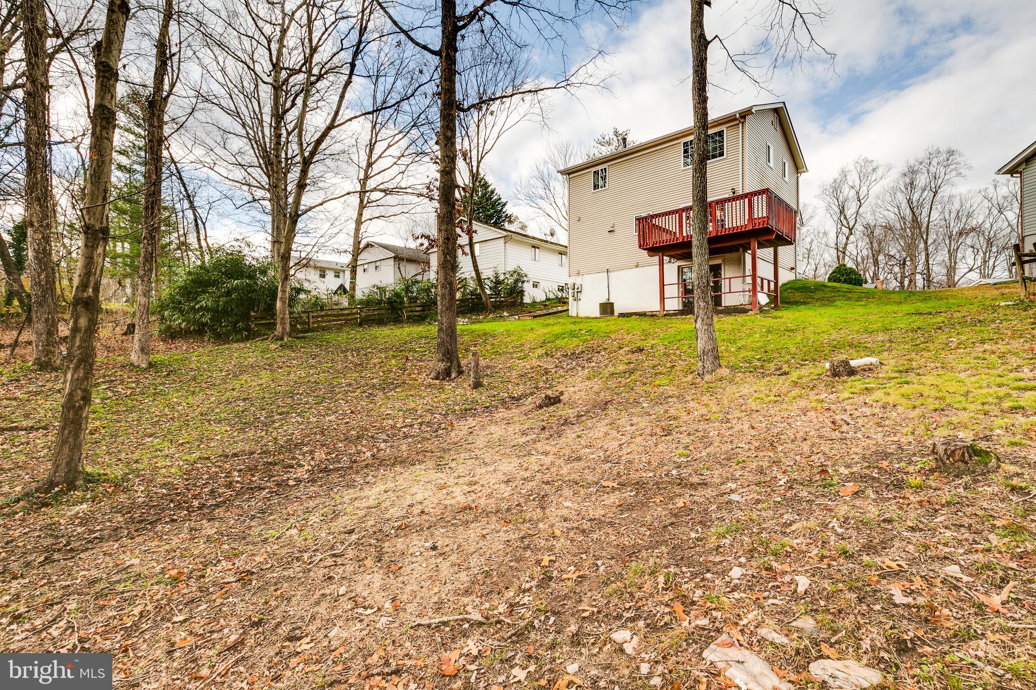 LAKE RIDGE - Residential