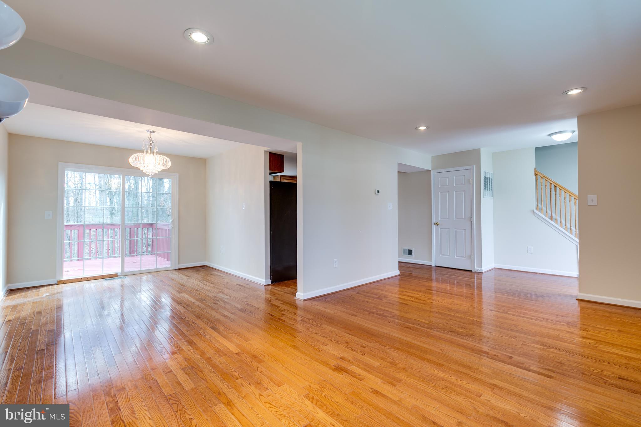 LAKE RIDGE - Residential