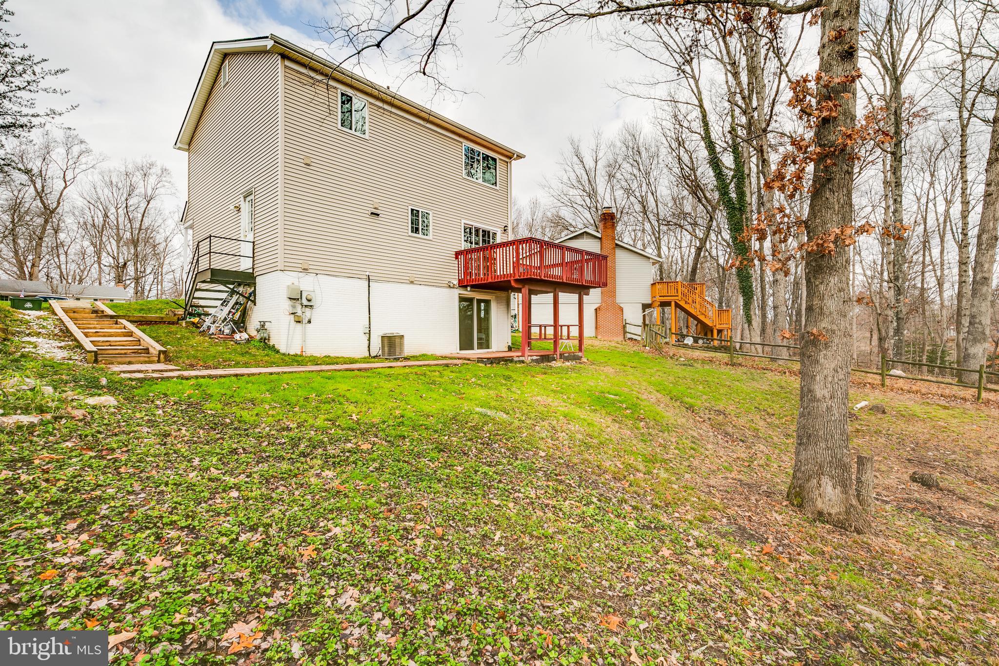 LAKE RIDGE - Residential