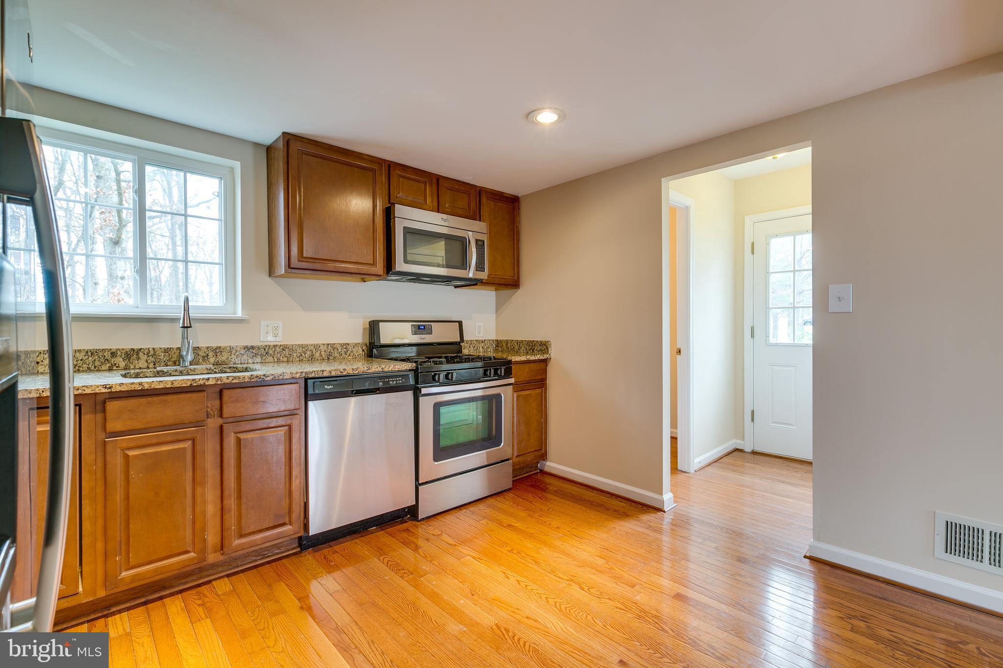 LAKE RIDGE - Residential