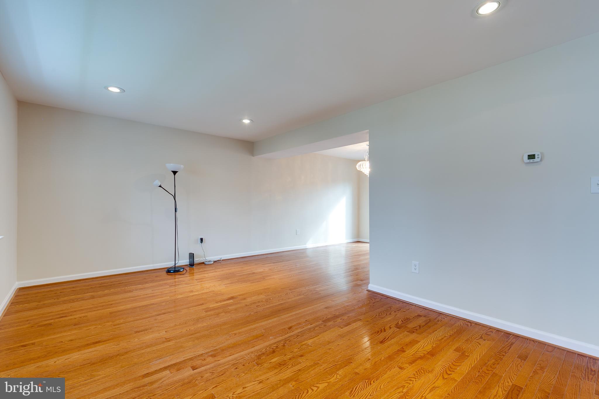 LAKE RIDGE - Residential