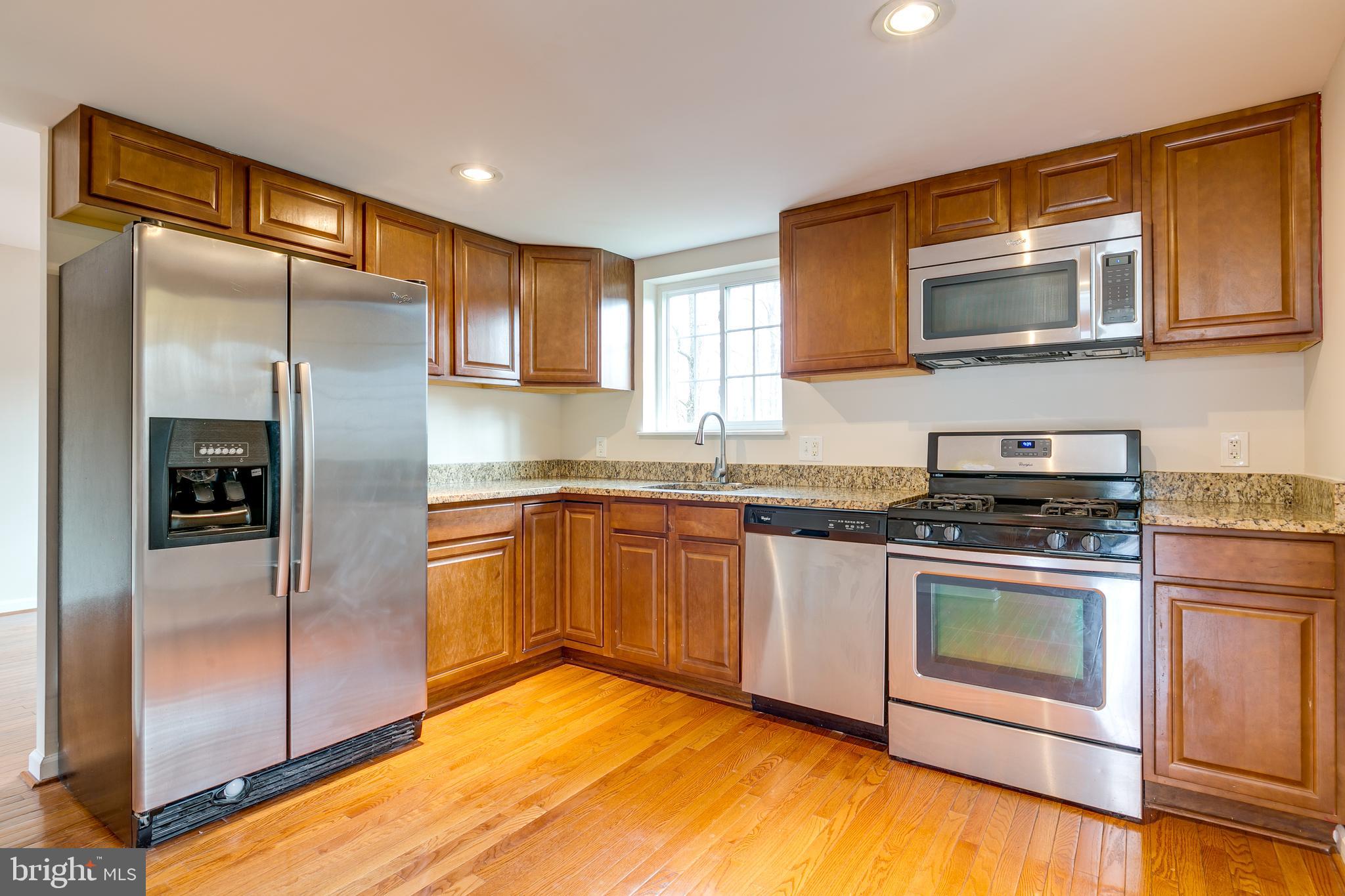 LAKE RIDGE - Residential