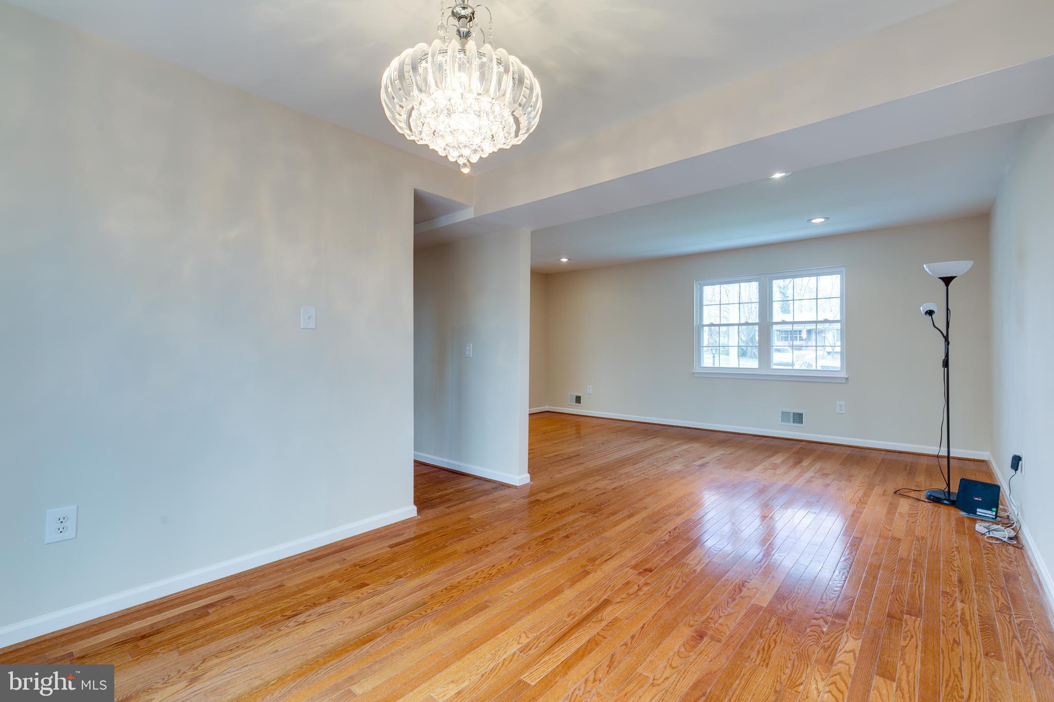 LAKE RIDGE - Residential