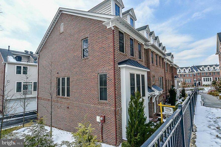 Stunning End Unit Townhome In Shirlington Crest.Stanley Martin custom builder,Finished lower level offering a cozy family room, full bath and access to the over-sized two car garage.Chef s, gourmet Kitchen, roof deck,Superb location! Minute to the Village at Shirlington with upscale shopping, restaurants, Harris teeter, Theatre, metro bus line, OPEN HOUSE 3/16 1-4PM