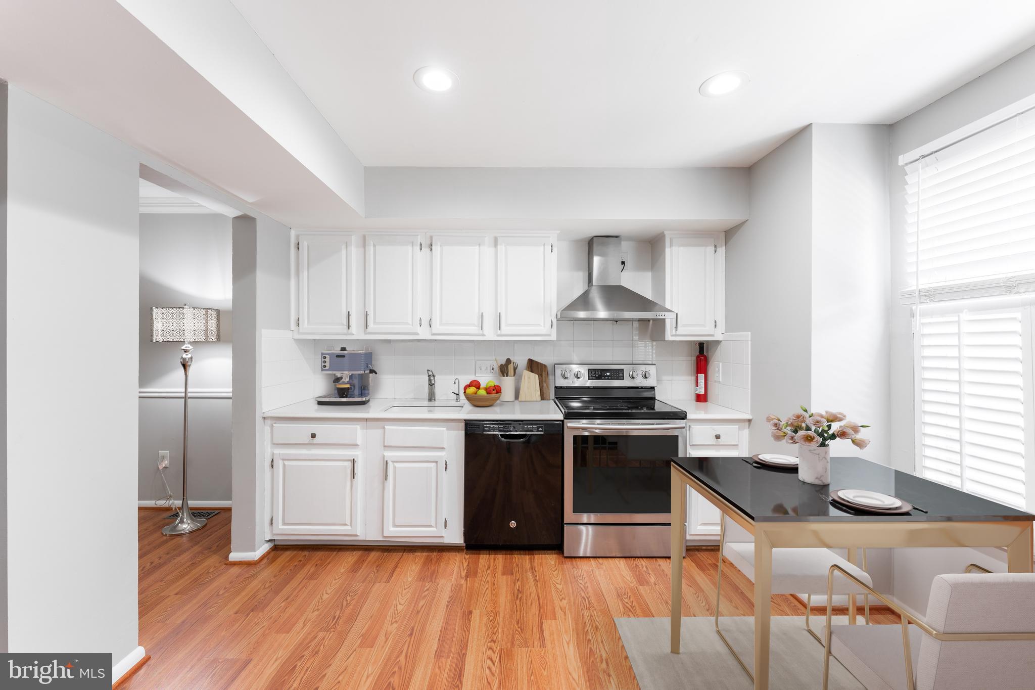 INVERNESS NORTH - Residential Lease