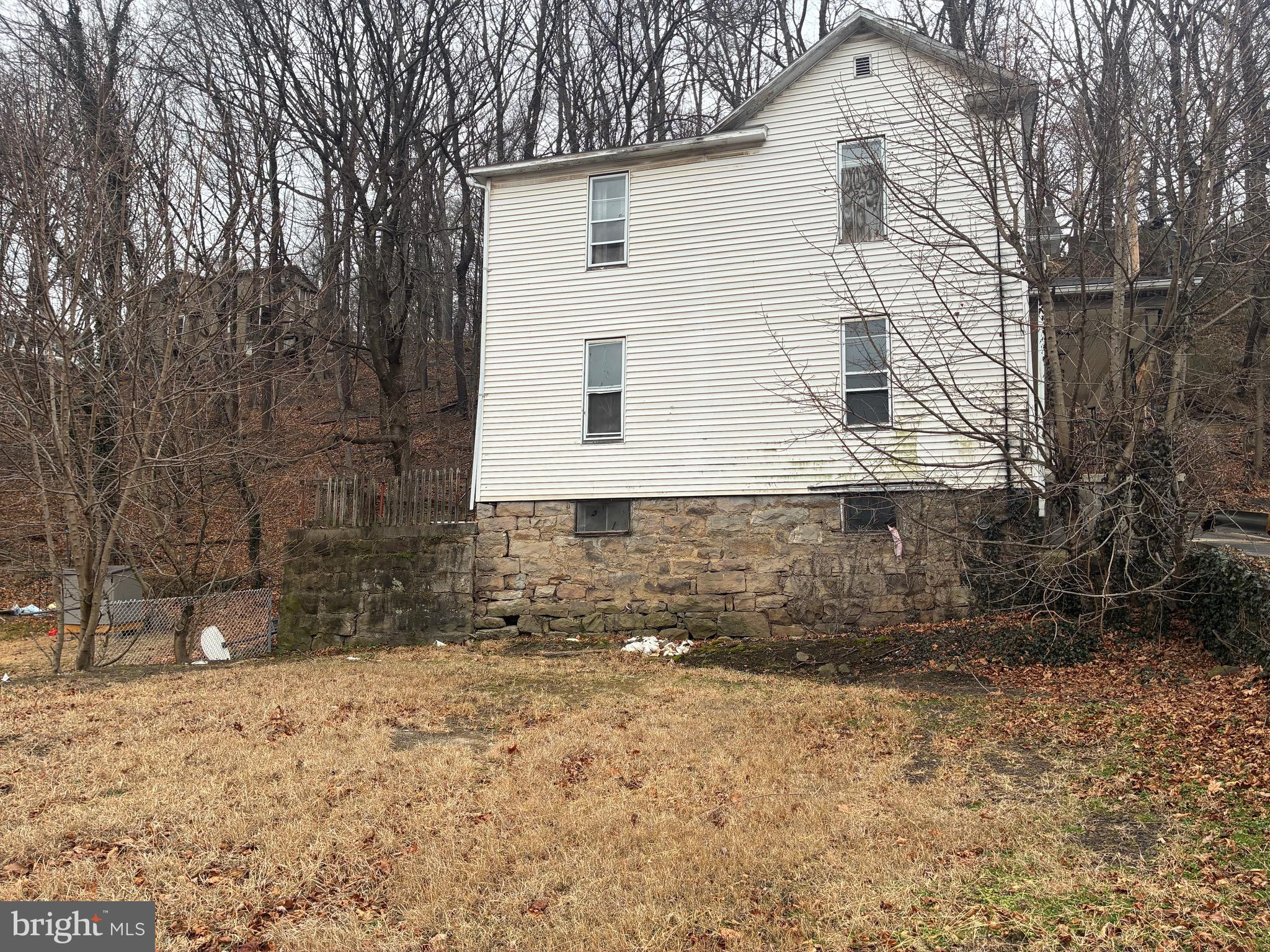 GLEN OAKS - Residential