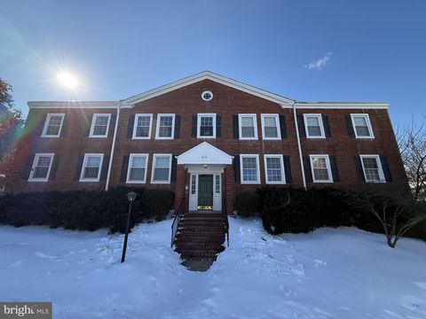 3076 S WOODROW STREET A1 ARLINGTON VA 22206