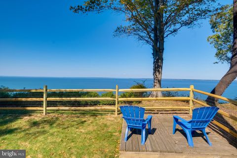 119 BALD EAGLE DRIVE MONTROSS VA 22520