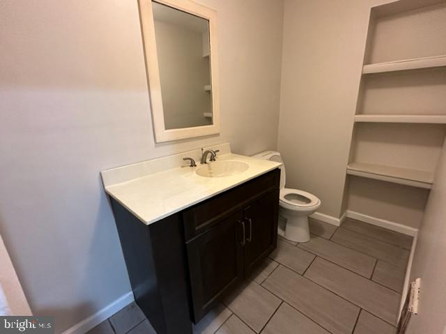 ROSEDALE - Commercial Lease