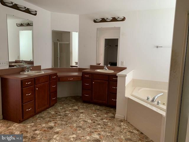 EASTCORP - Residential