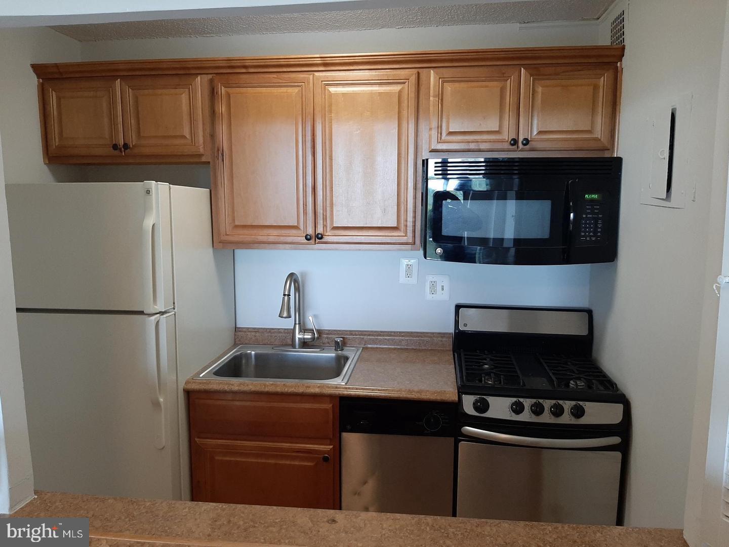 PARK PLACE - Residential Lease