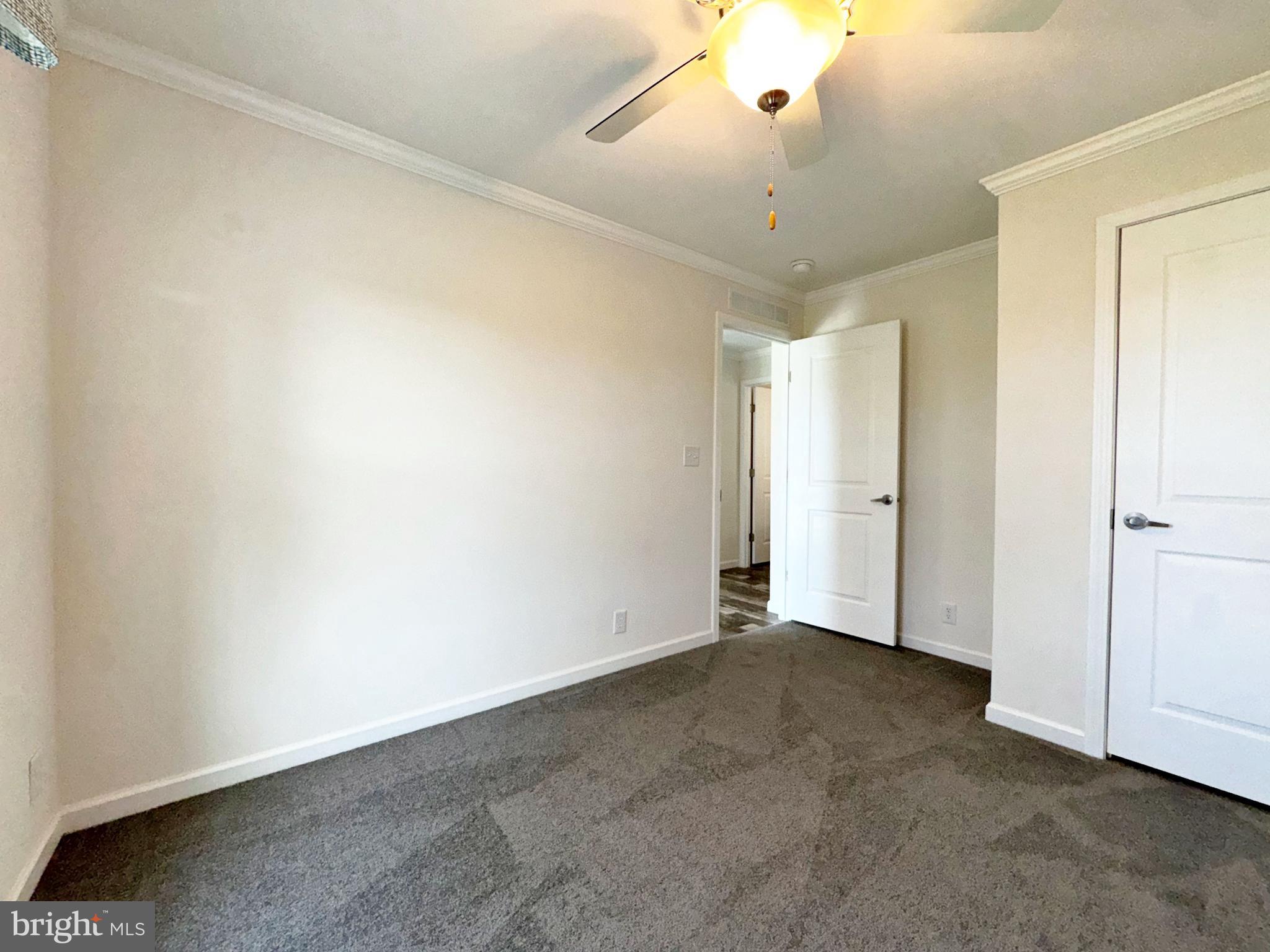 FOX GLEN - Residential