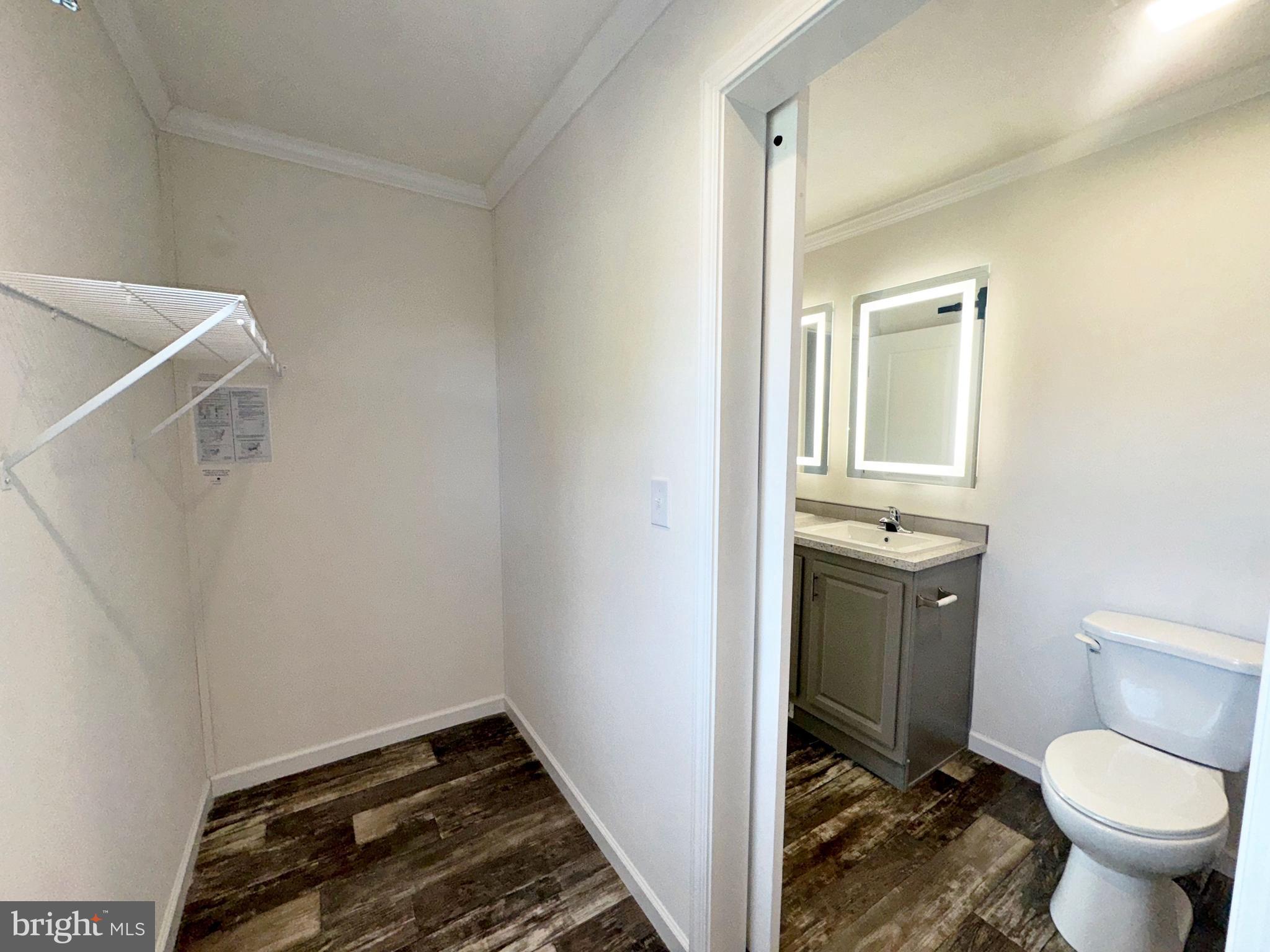 FOX GLEN - Residential