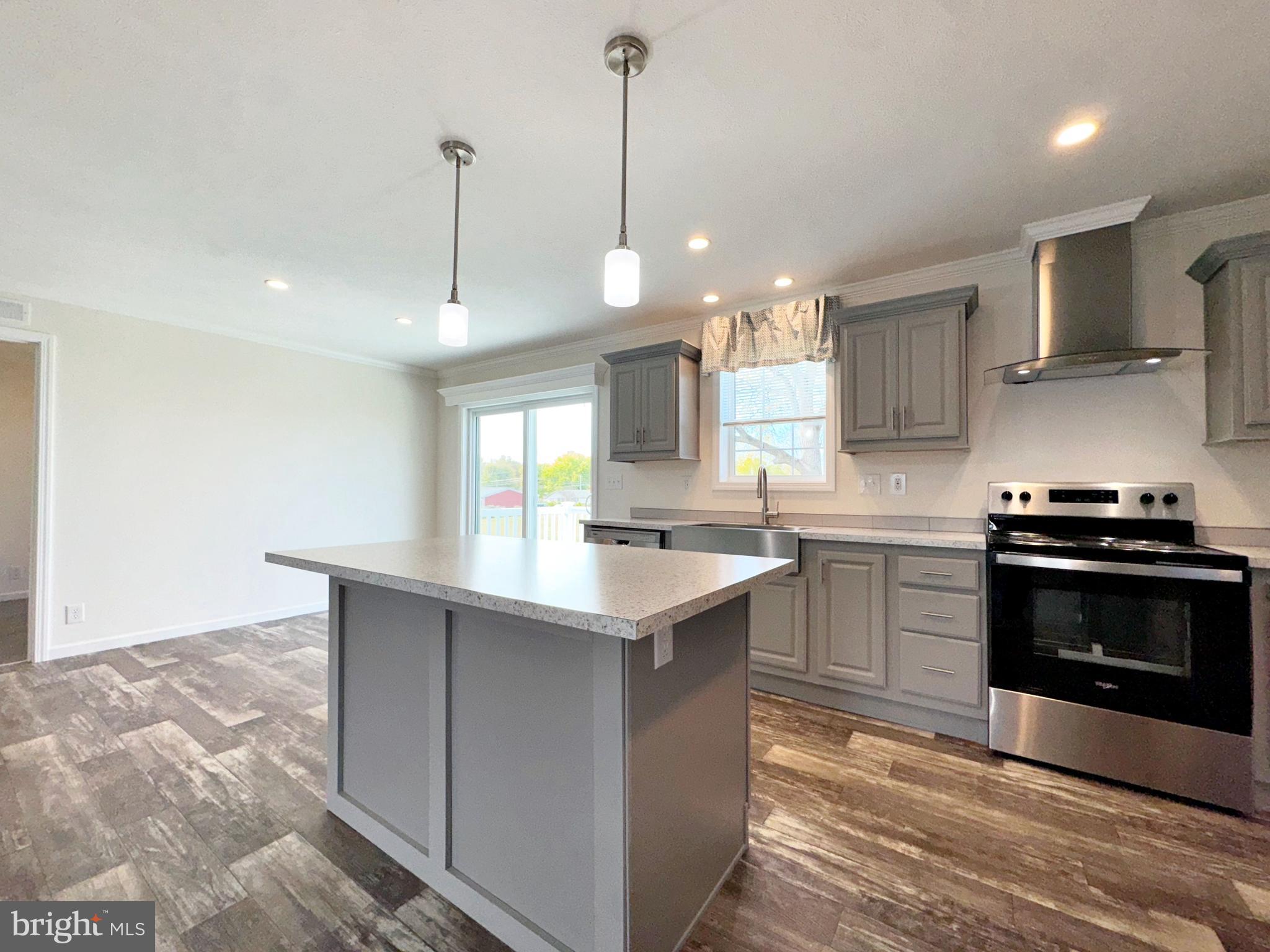 FOX GLEN - Residential