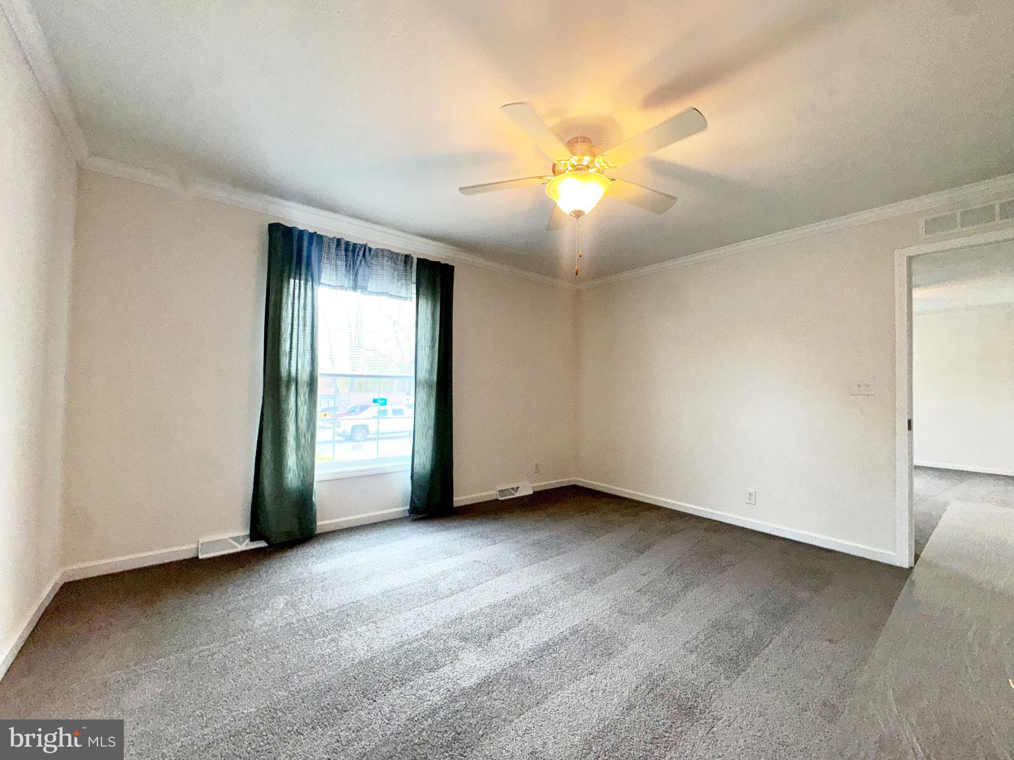 FOX GLEN - Residential