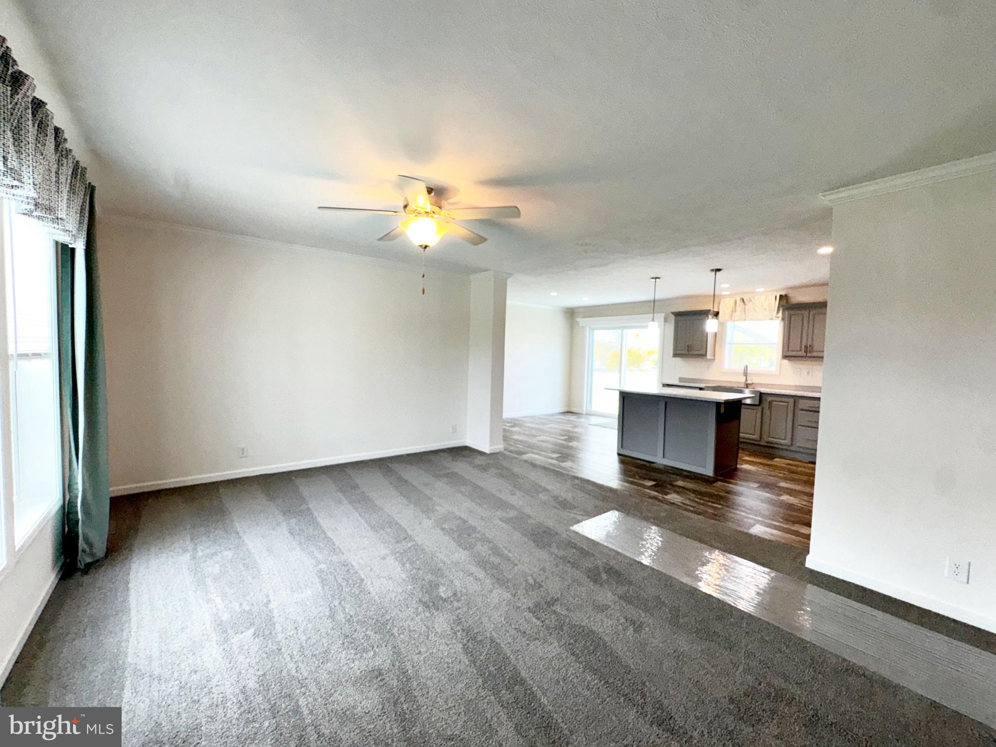 FOX GLEN - Residential