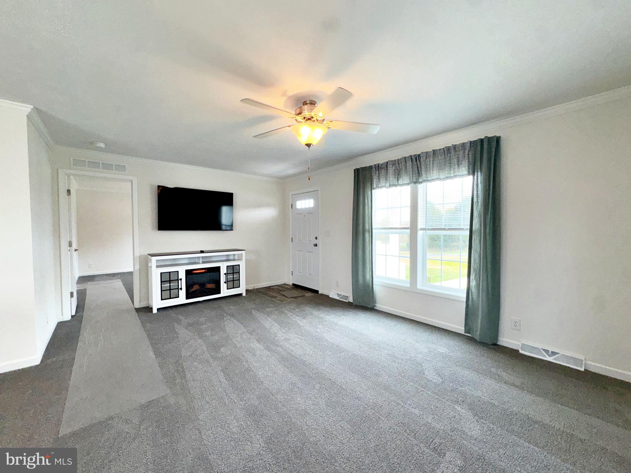 FOX GLEN - Residential