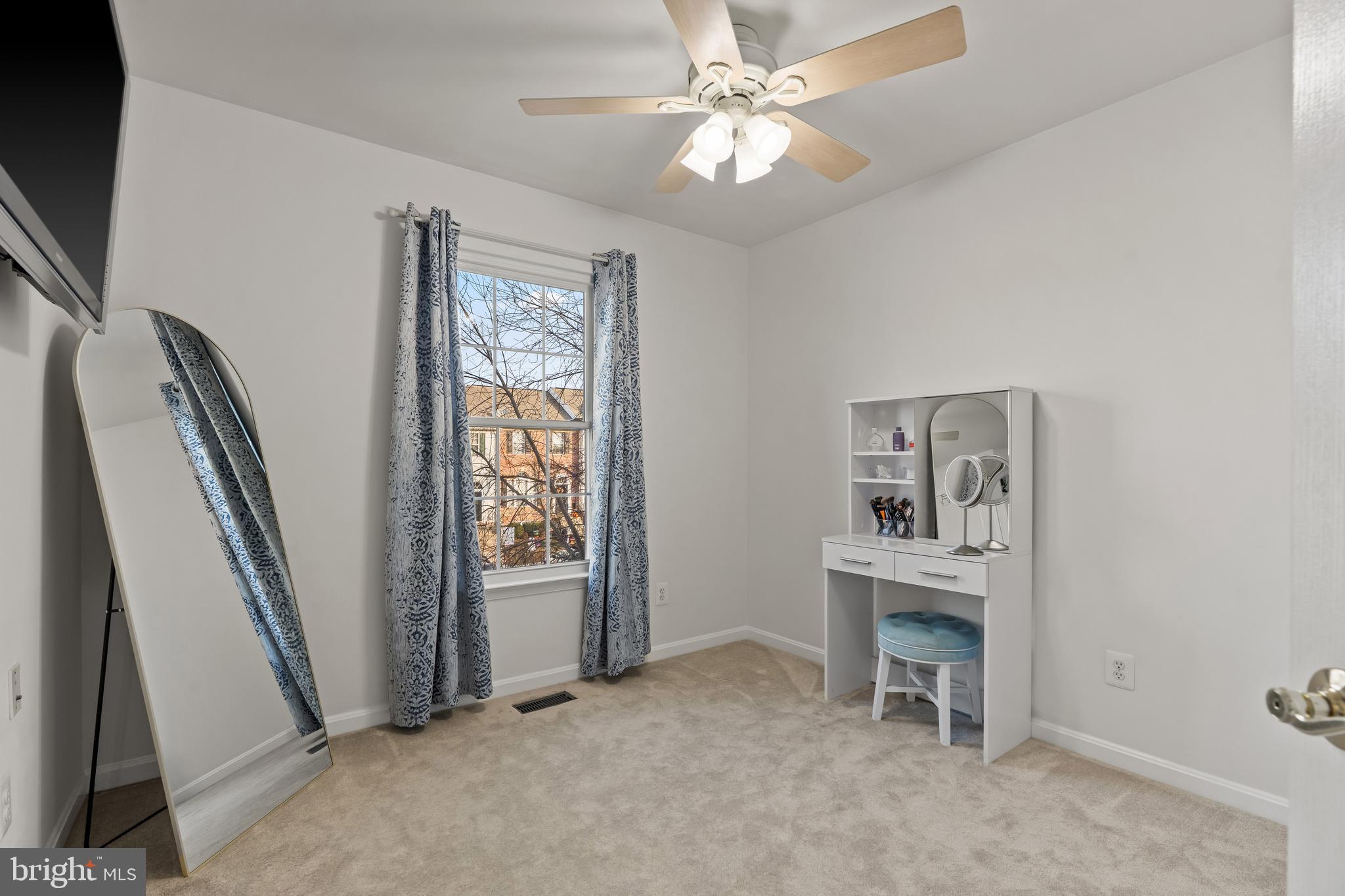 MONMOUTH MEADOWS - Residential