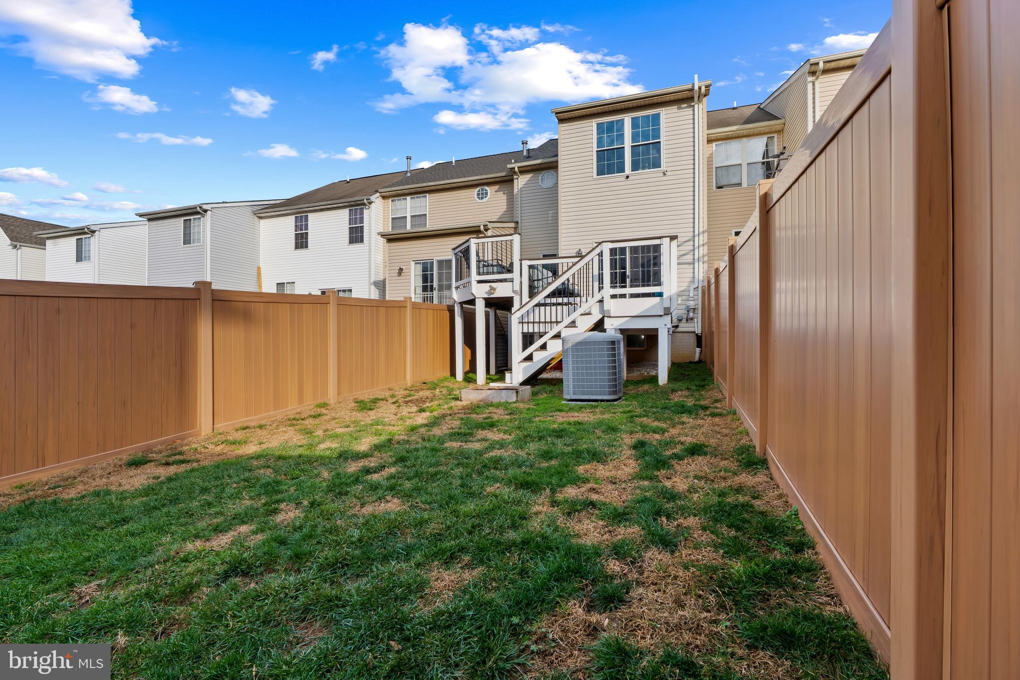 MONMOUTH MEADOWS - Residential