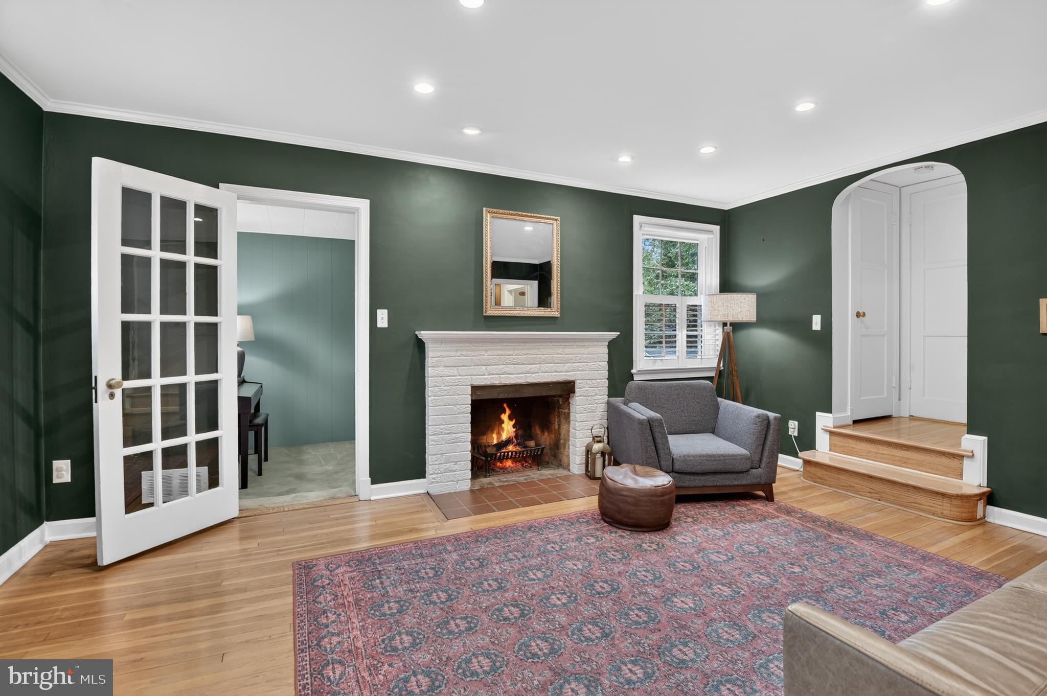 INDIAN SPRING HILLS - Residential