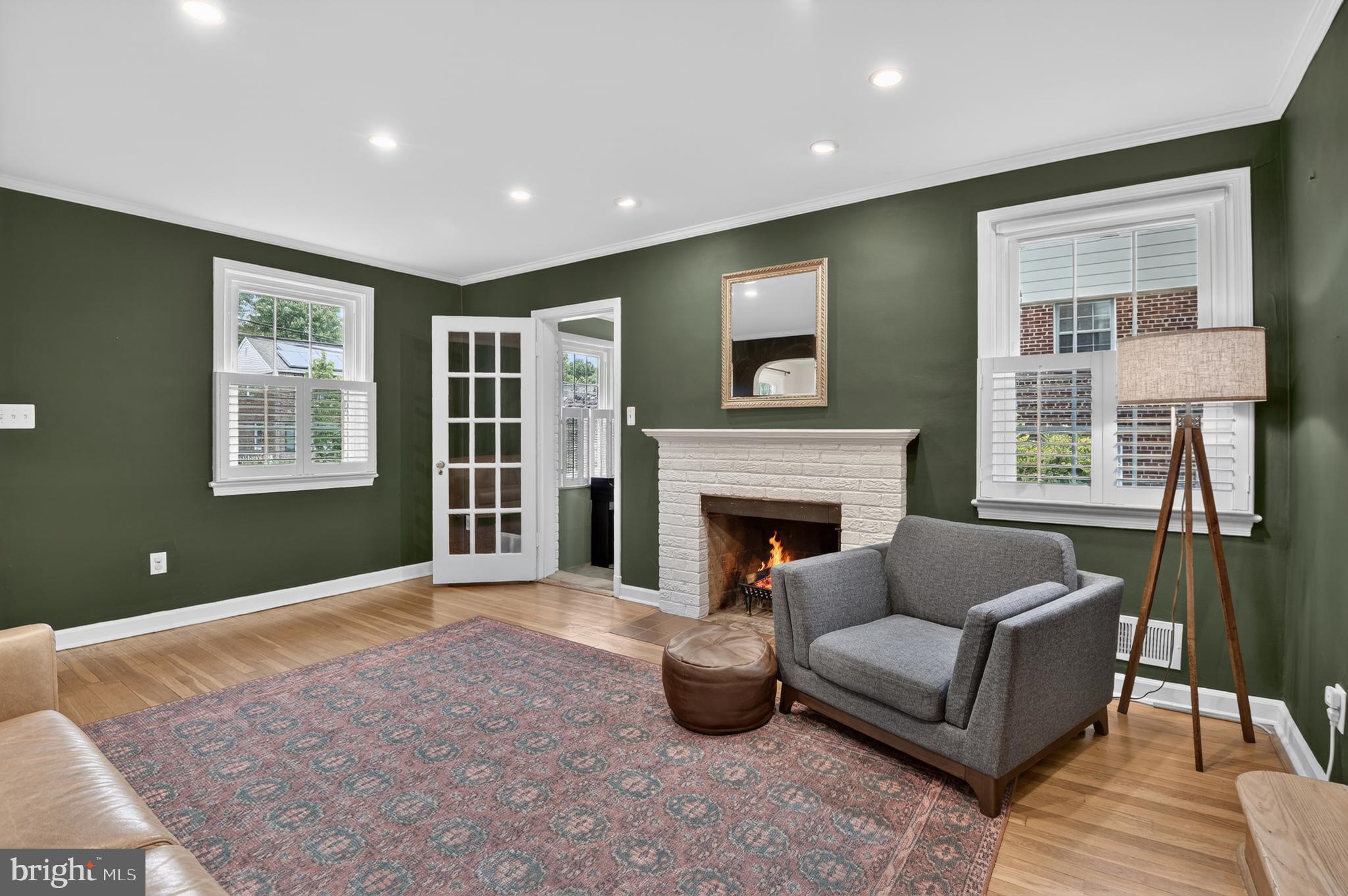 INDIAN SPRING HILLS - Residential