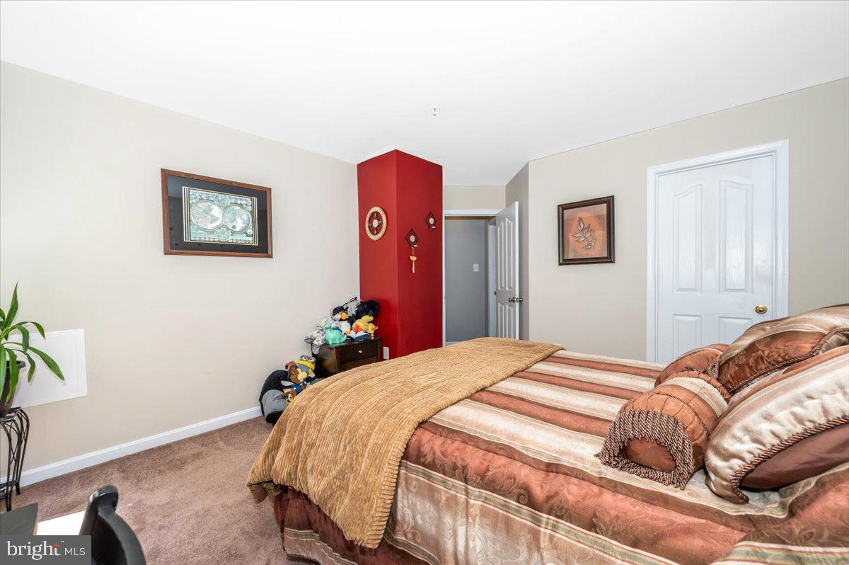 LONGWOOD - Residential