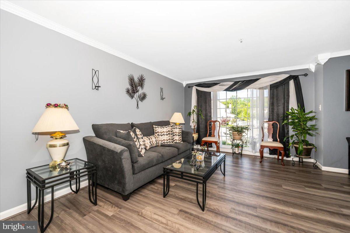 LONGWOOD - Residential