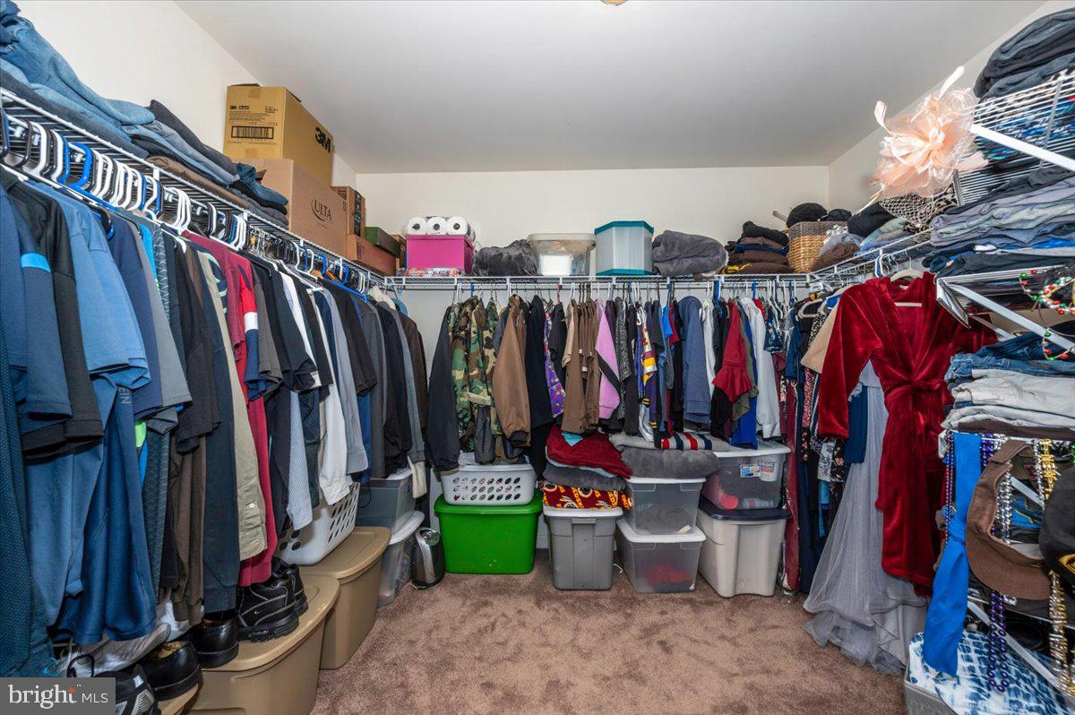 LONGWOOD - Residential