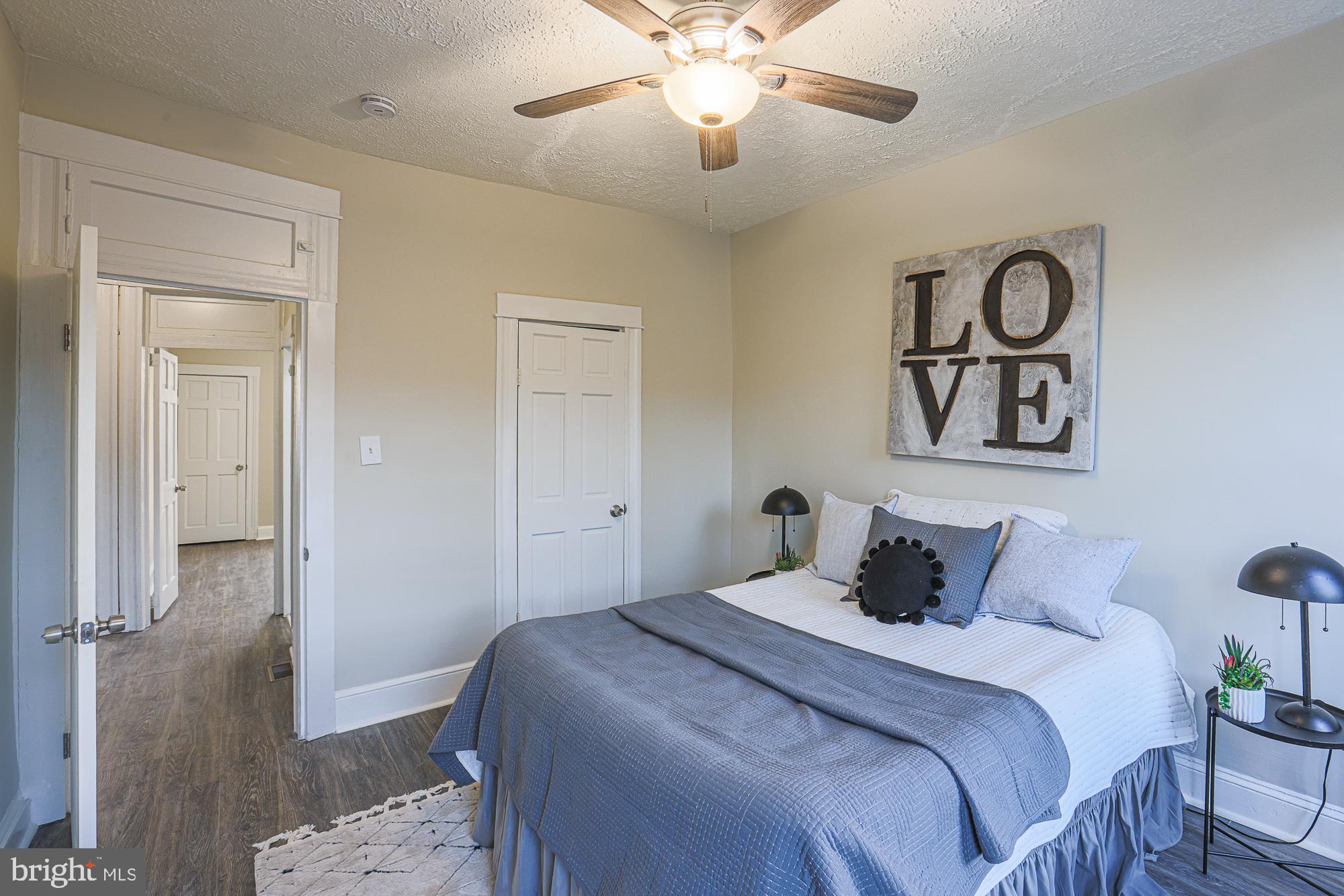 EDGEWOOD - Residential