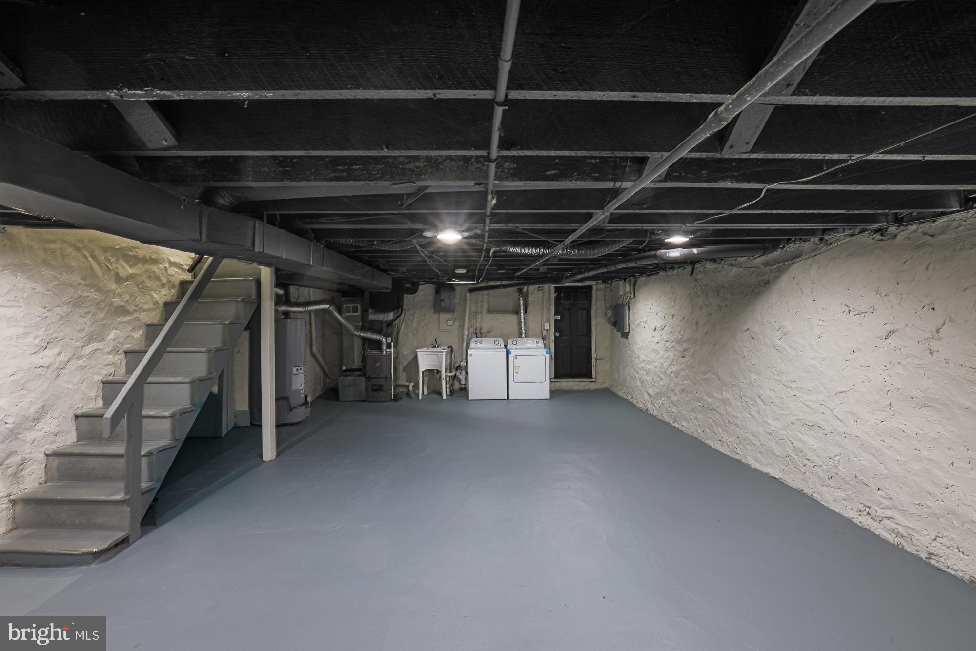 EDGEWOOD - Residential