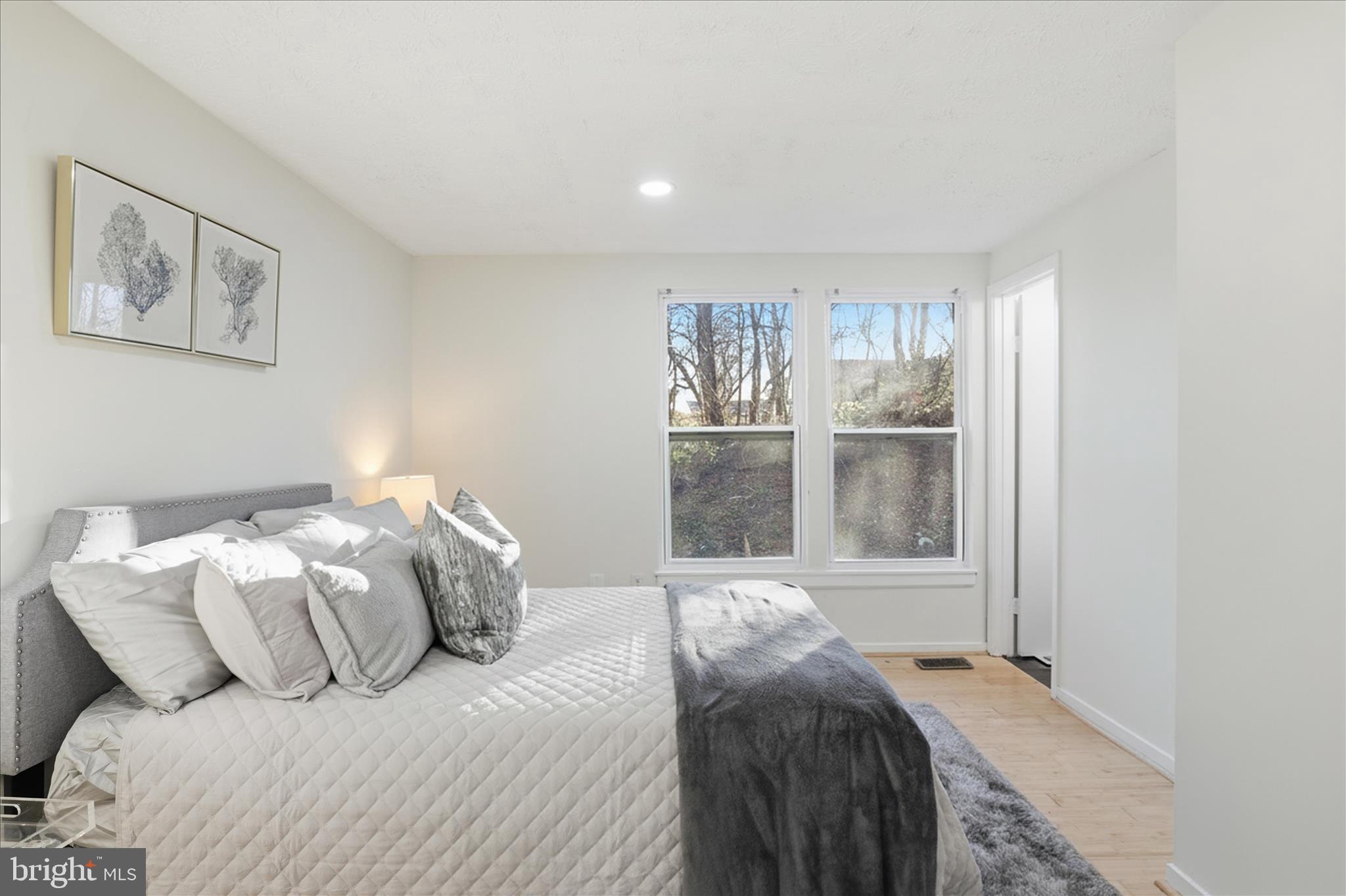 MILLWOOD TOWNE - Residential