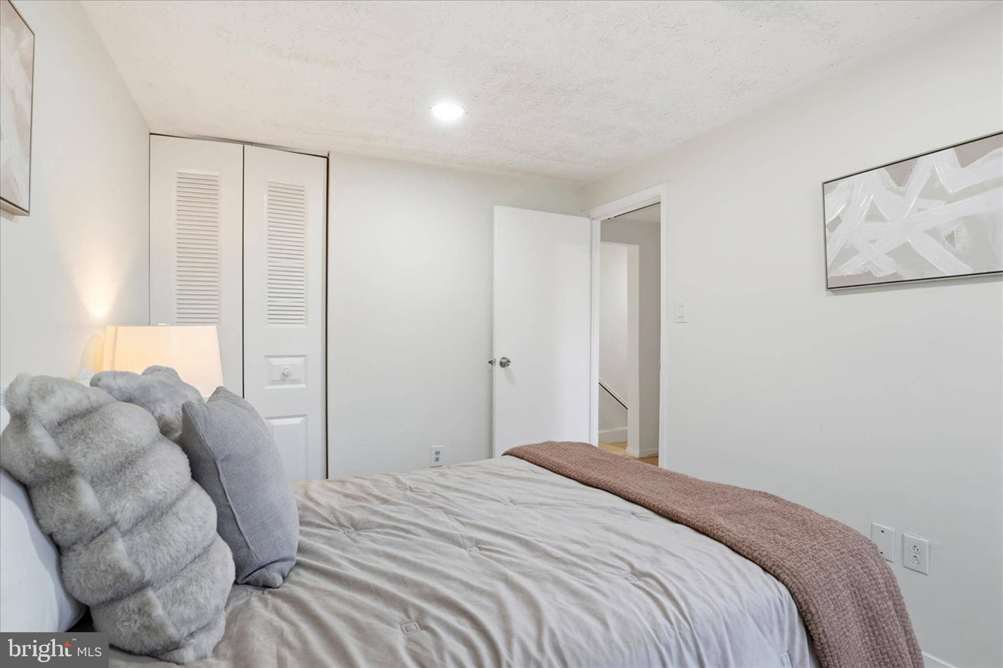 MILLWOOD TOWNE - Residential