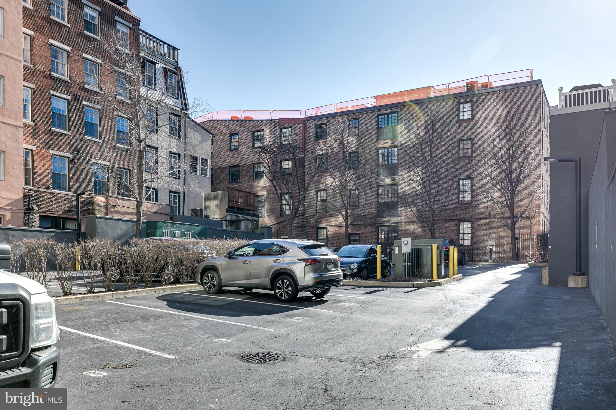 OLD CITY - Residential