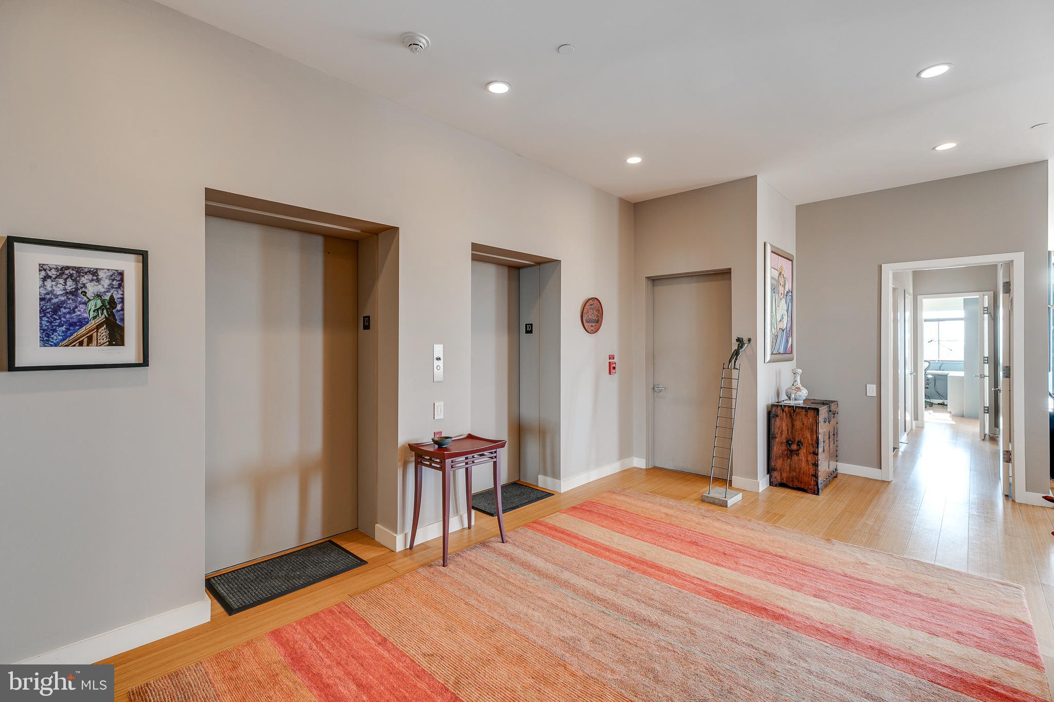 OLD CITY - Residential