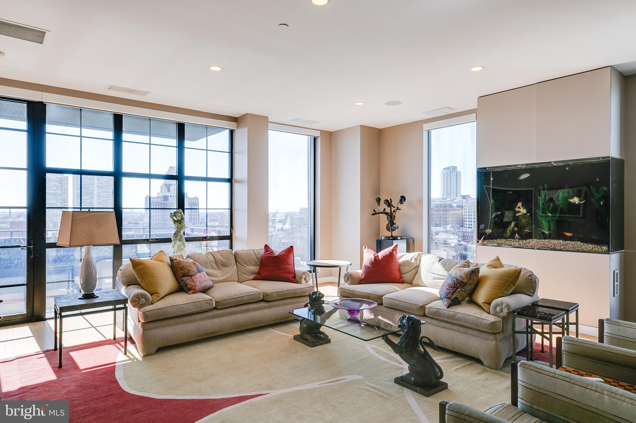 OLD CITY - Residential