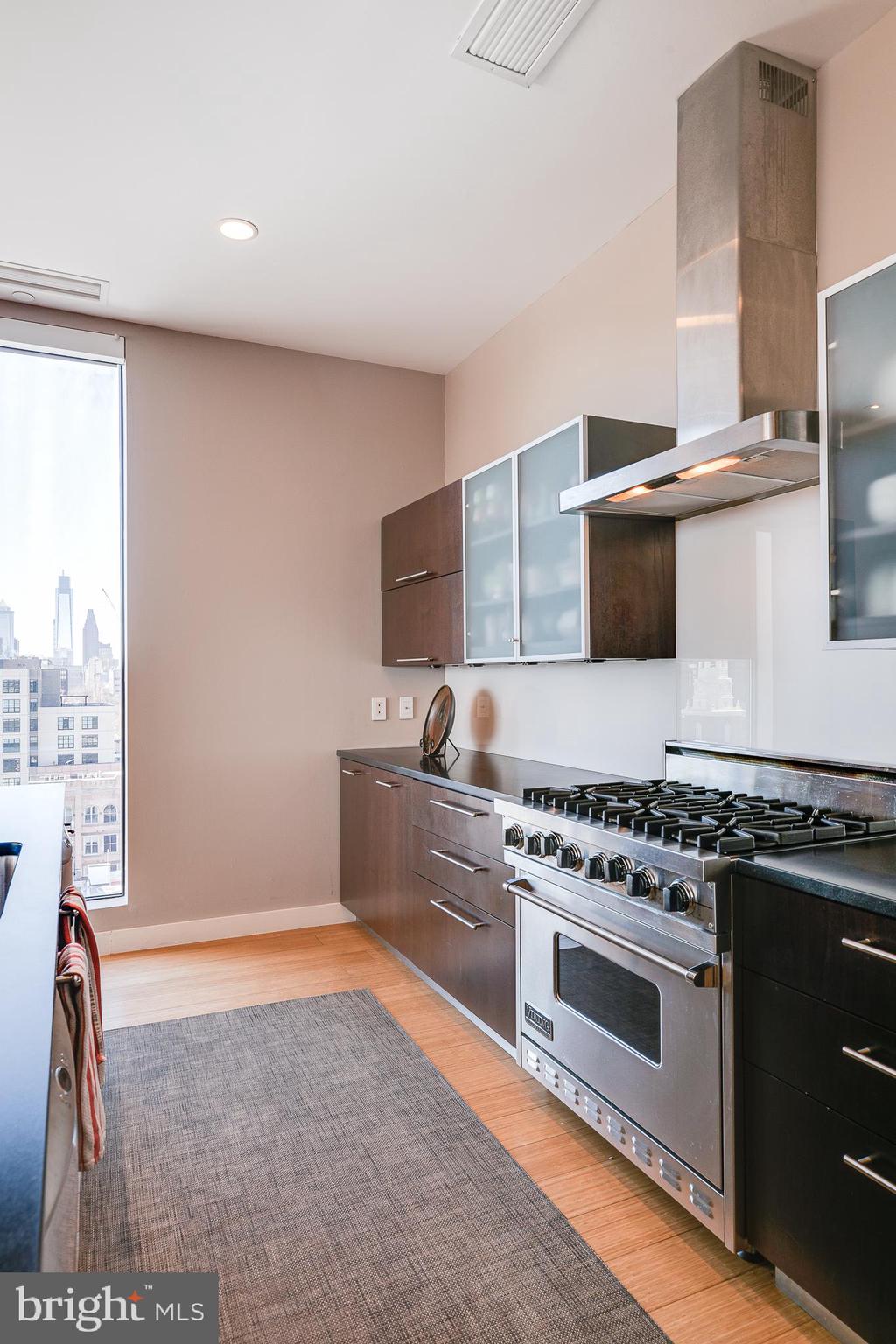 OLD CITY - Residential