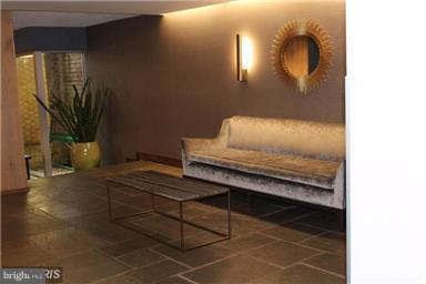 THE OGLETHORPE - Residential Lease