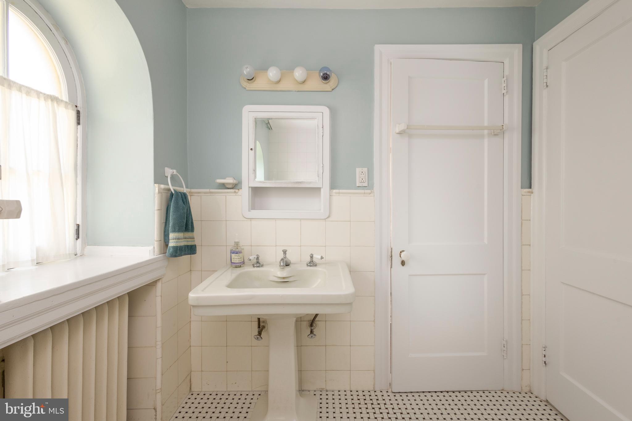 MT AIRY (WEST) - Residential