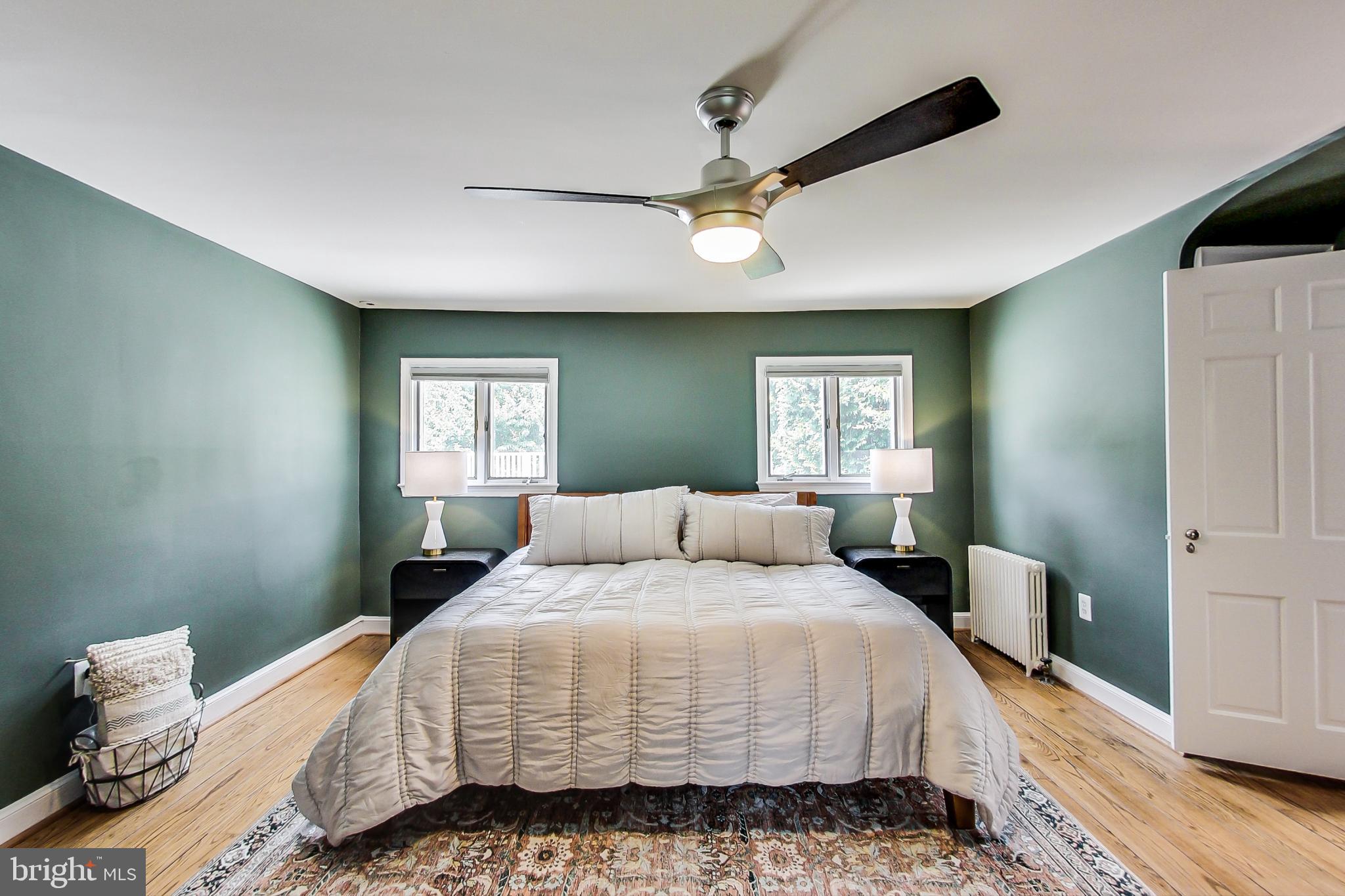 ENGLISH VILLAGE - Residential