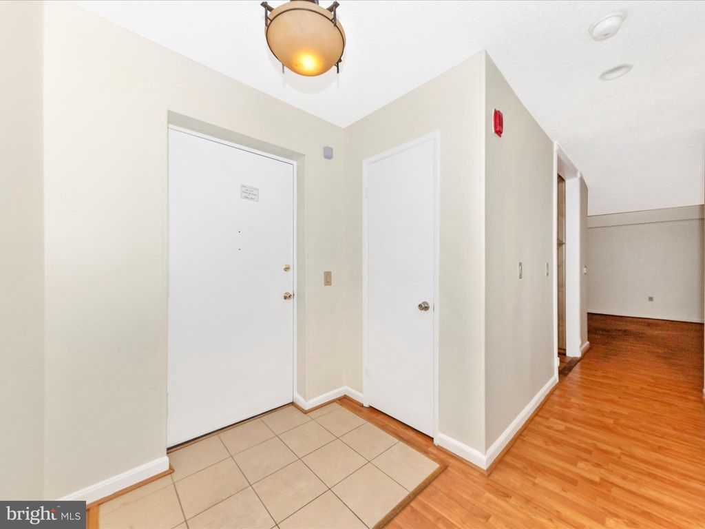 Photo of 15300 Wallbrook Court #47-2C, SILVER SPRING, MD 20906 (MLS # MDMC2198662)
