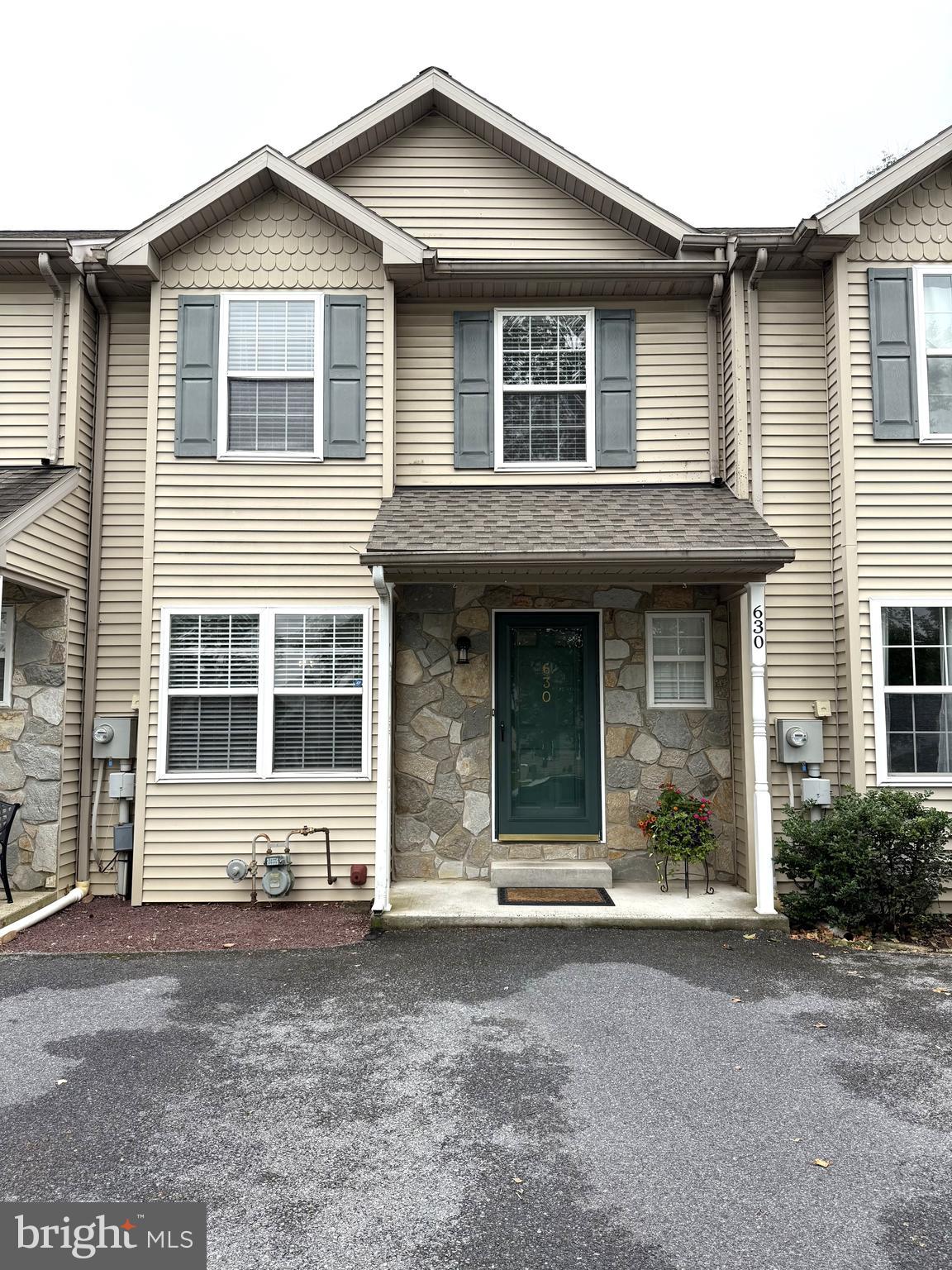 630 WALNUT TREE DRIVE