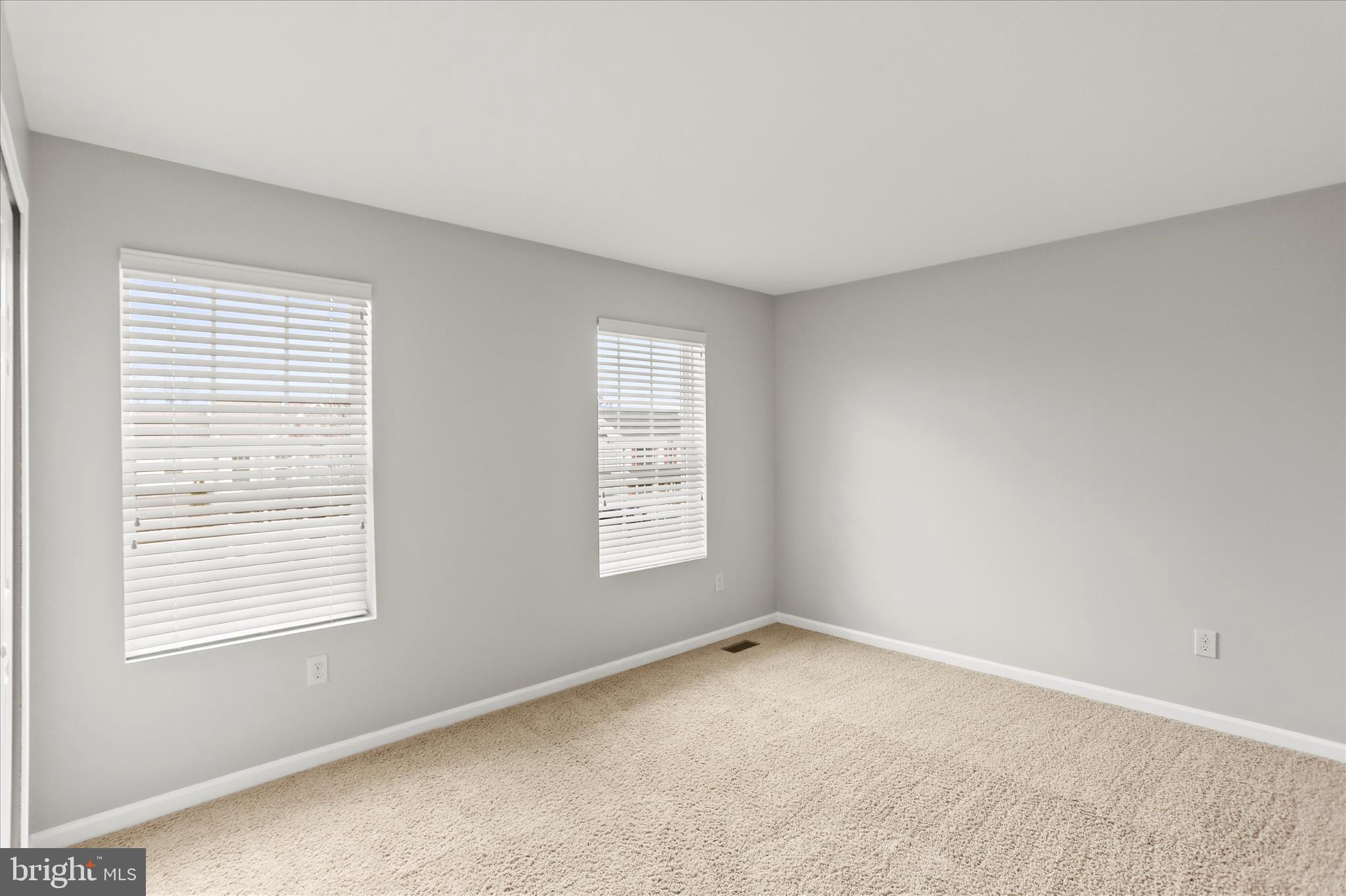 KOLLER POINTE - Residential