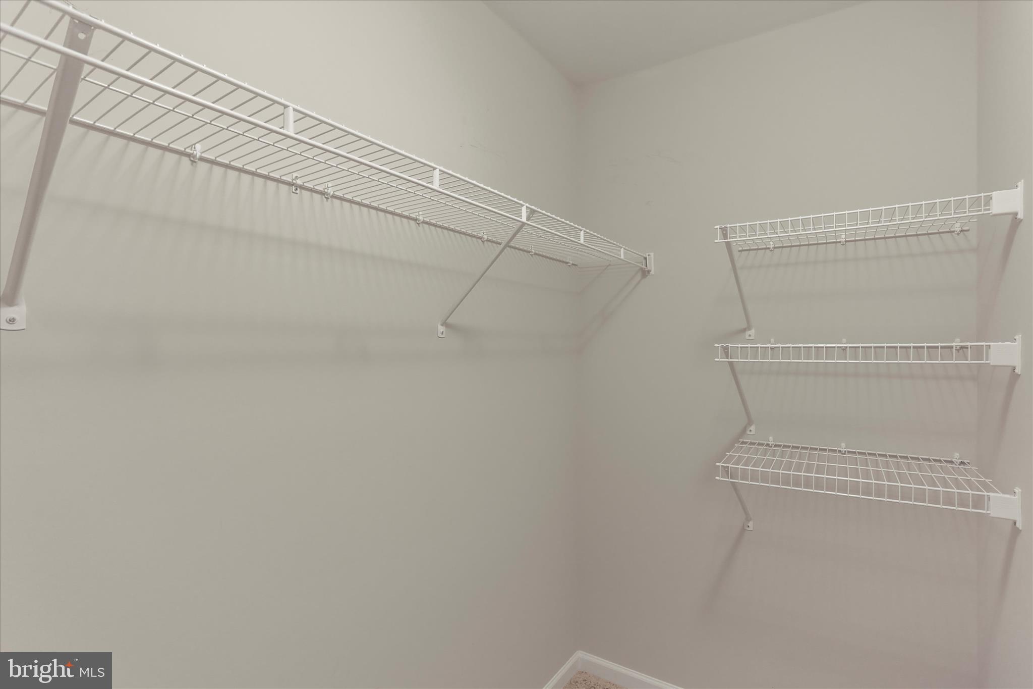 KOLLER POINTE - Residential