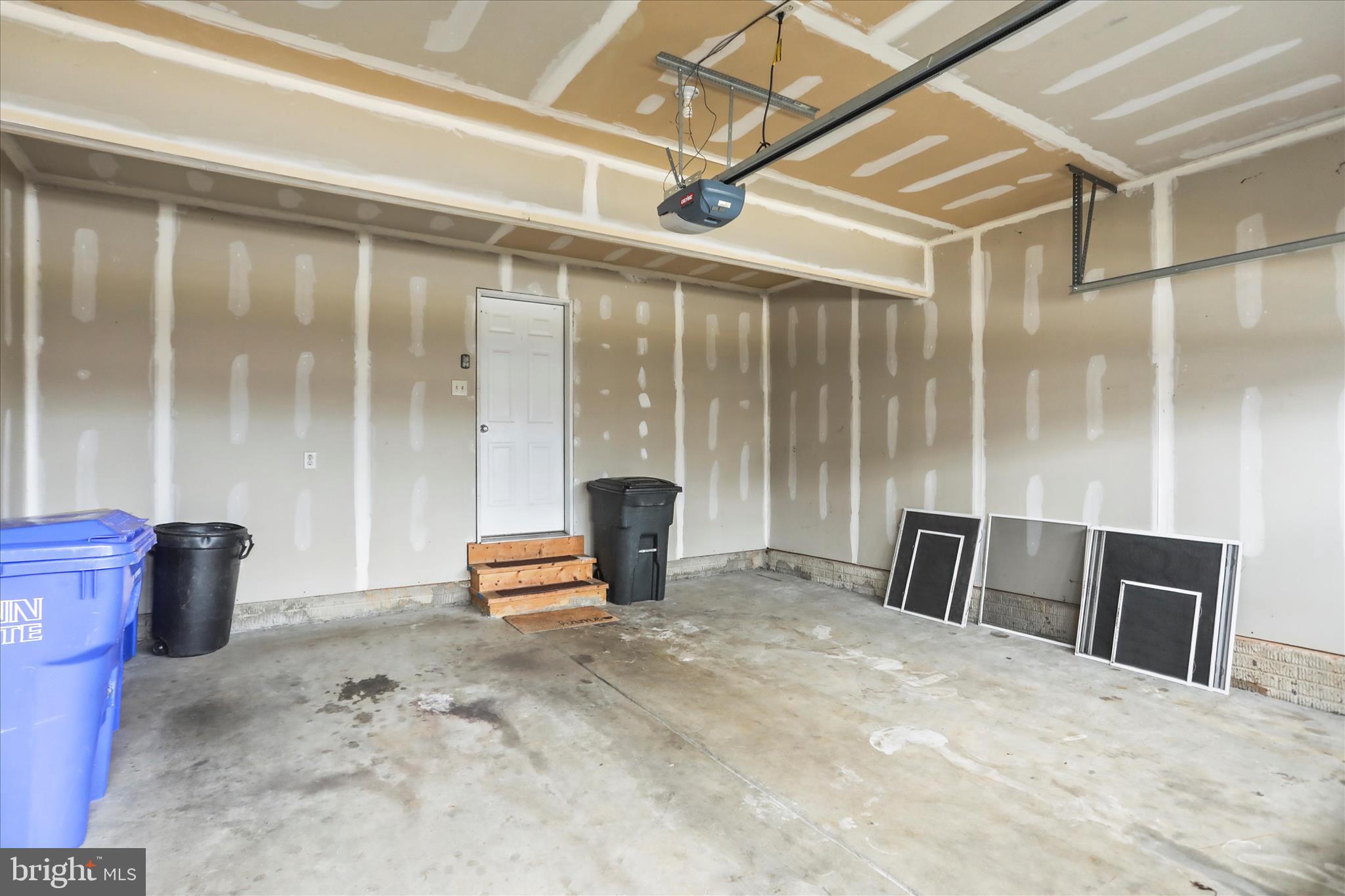 KOLLER POINTE - Residential