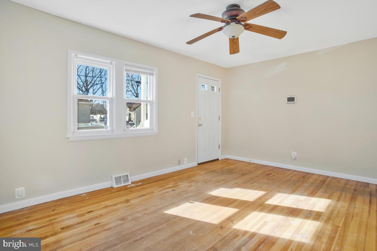 GLEN BURNIE - Residential