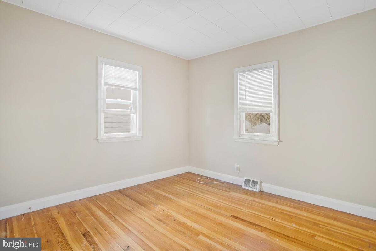 GLEN BURNIE - Residential