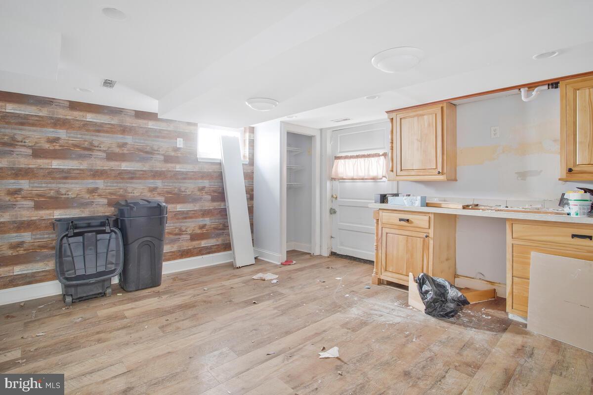 GLEN BURNIE - Residential