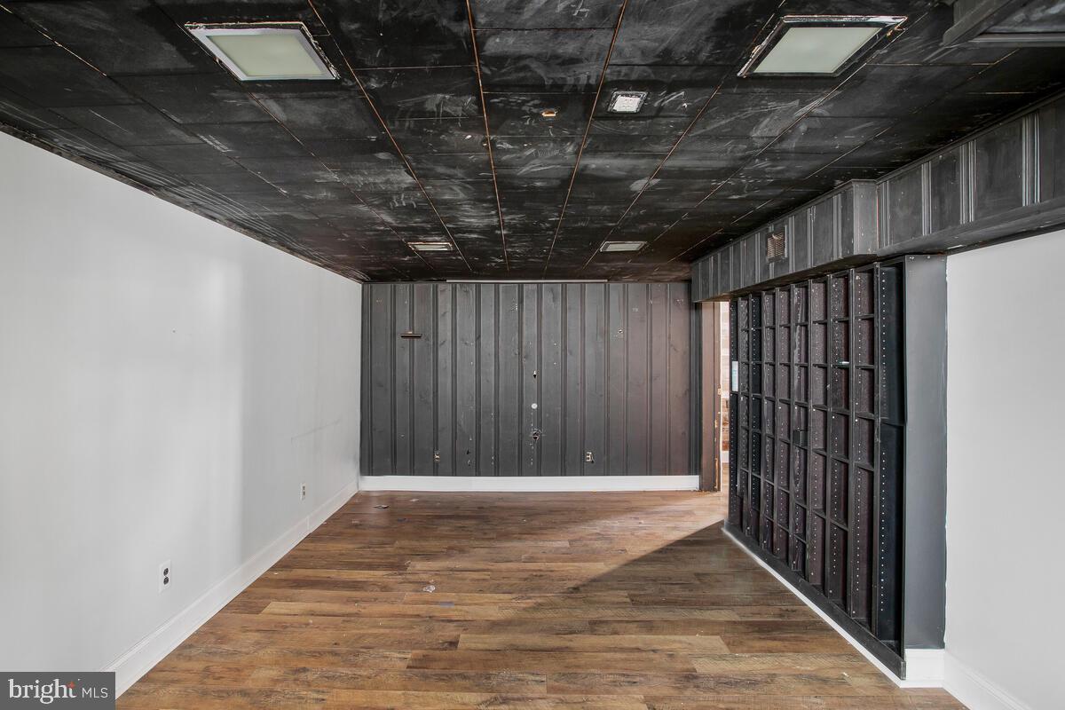 GLEN BURNIE - Residential